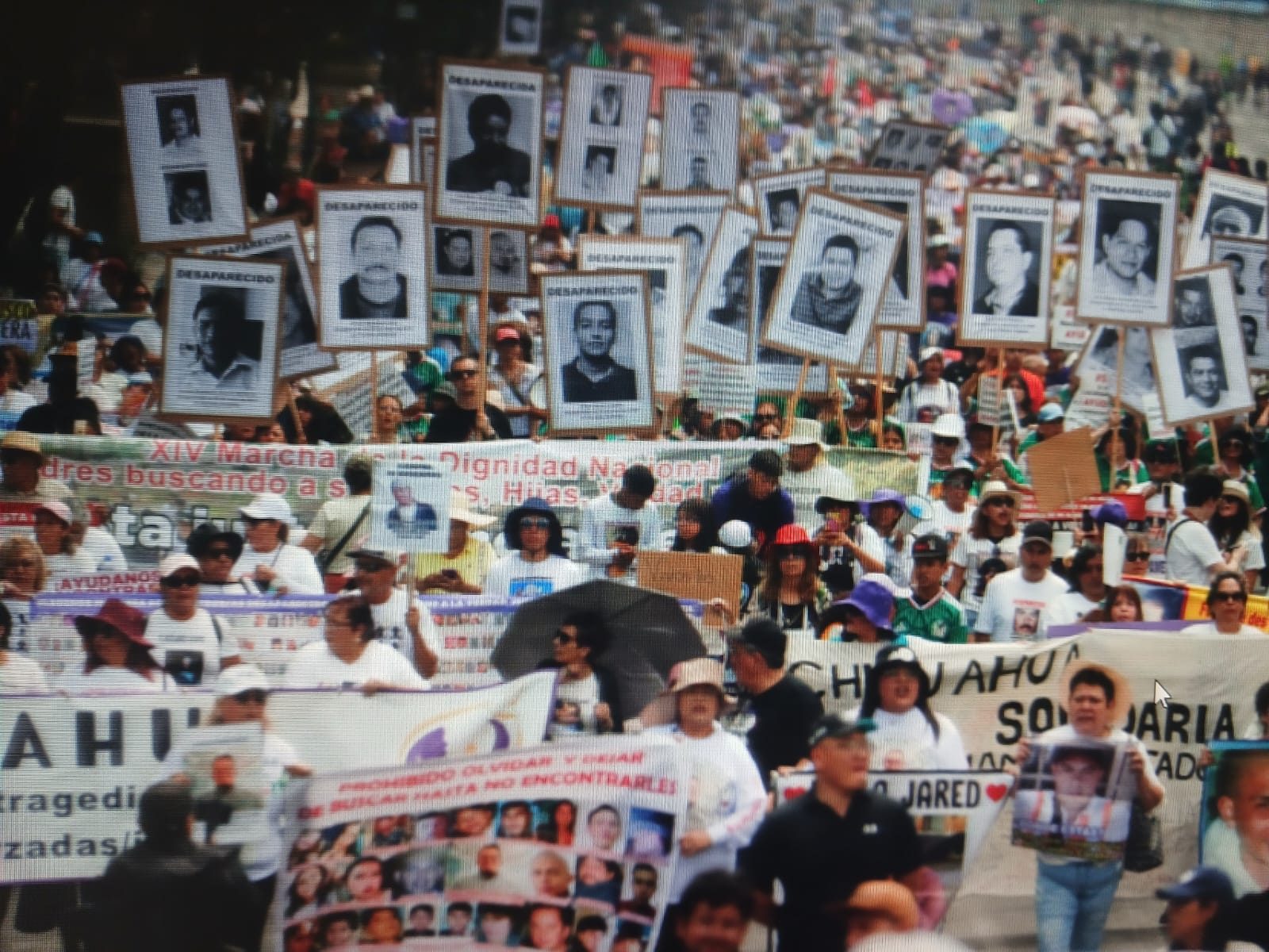 Juez ordena a FGR recibir denuncias de madres de desaparecidos